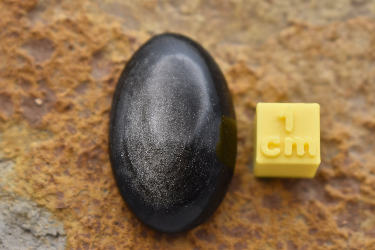 Obsidiana Plateada Ovalo - 33x21x9