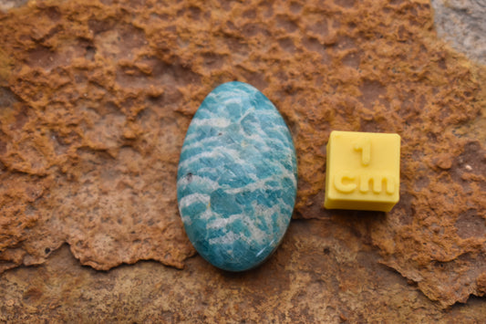 Amazonite - Oval 28.5 x 18.1 x 6.2