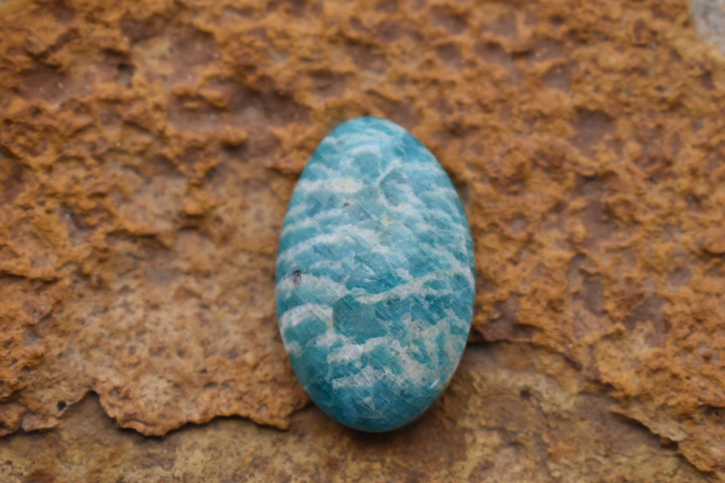Amazonite - Oval 28.5 x 18.1 x 6.2