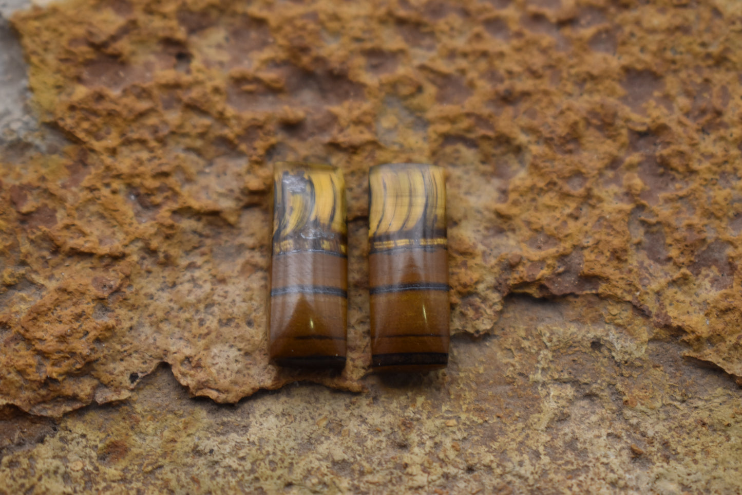Pair Tiger’s Eye with banding Rectangle - 19.2x7.5x3.8