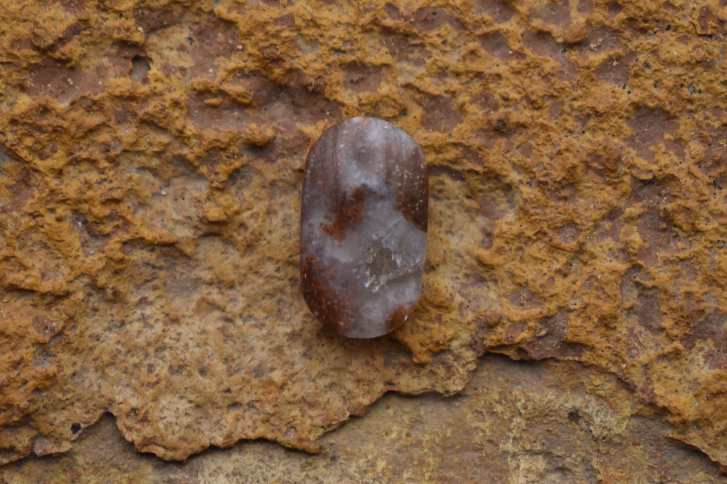 Brown Moss Agate with quartz crystal druzy - Oval 18.5x10.6x4.8