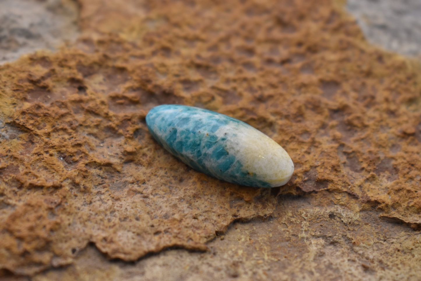 Amazonite – Oval 26x10.1x5.8