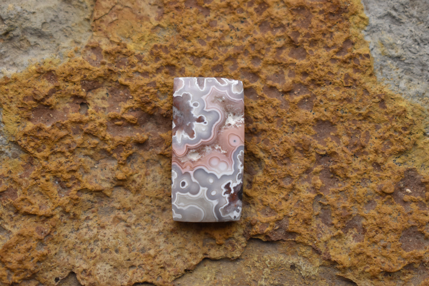 Laguna Lace Agate With natural druzy - Rectangle 25.5x12.7x5.9 mm